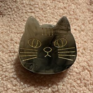 Small Cat claw hair clip